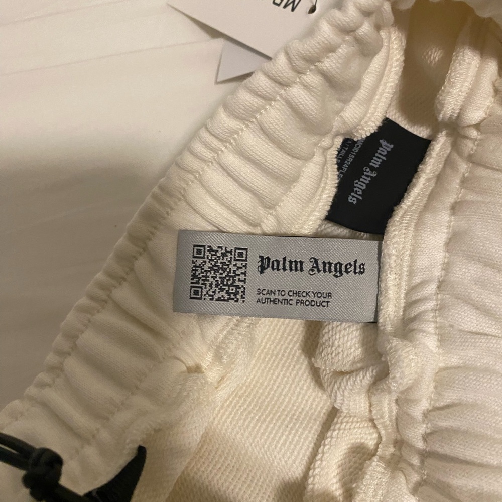 Palm angel shorts - Picture 2 of 2